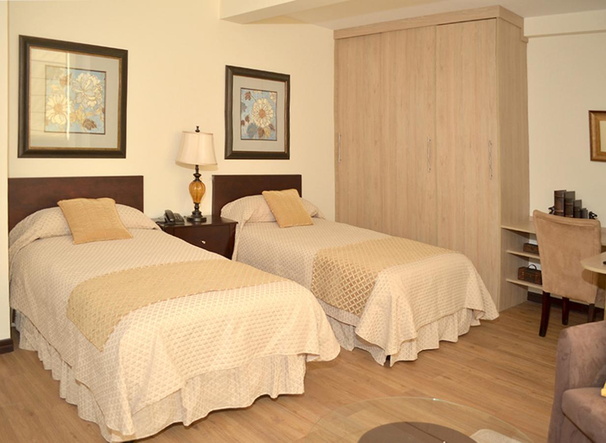 Midtown La Paz Hotel Buitenkant foto